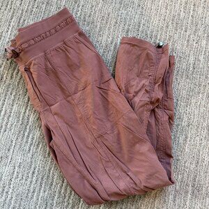 Lululemon Dance Studio Pants Size 6